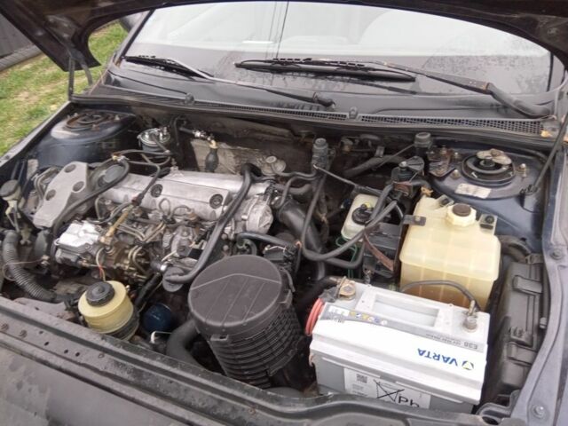 Синий Рено Лагуна, объемом двигателя 1 л и пробегом 4 тыс. км за 1500 $, фото 3 на Automoto.ua