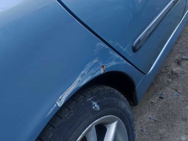 Синий Рено Лагуна, объемом двигателя 1.6 л и пробегом 270 тыс. км за 1900 $, фото 5 на Automoto.ua