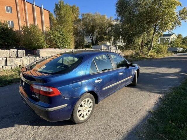 Синий Рено Лагуна, объемом двигателя 1.8 л и пробегом 172 тыс. км за 1950 $, фото 4 на Automoto.ua