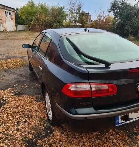 Синий Рено Лагуна, объемом двигателя 1.9 л и пробегом 280 тыс. км за 2800 $, фото 6 на Automoto.ua