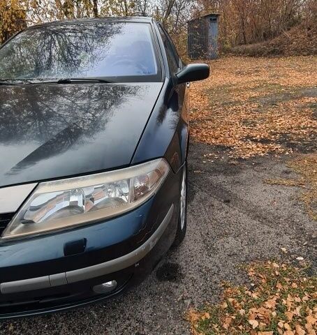 Синий Рено Лагуна, объемом двигателя 1.9 л и пробегом 282 тыс. км за 2550 $, фото 6 на Automoto.ua