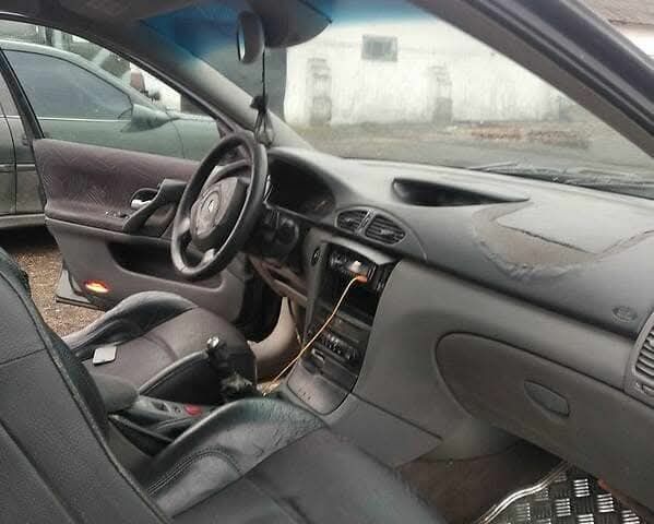 Рено Лагуна 2003 в Житомире на Automoto.ua Синий Рено Лагуна, объемом двигателя 0 л и пробегом 999 тыс. км за 816 $, фото 2 на Automoto.ua