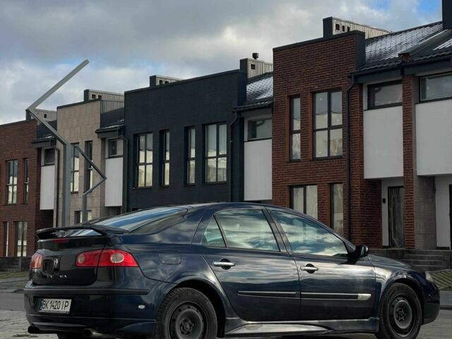 Синий Рено Лагуна, объемом двигателя 2 л и пробегом 215 тыс. км за 4200 $, фото 2 на Automoto.ua