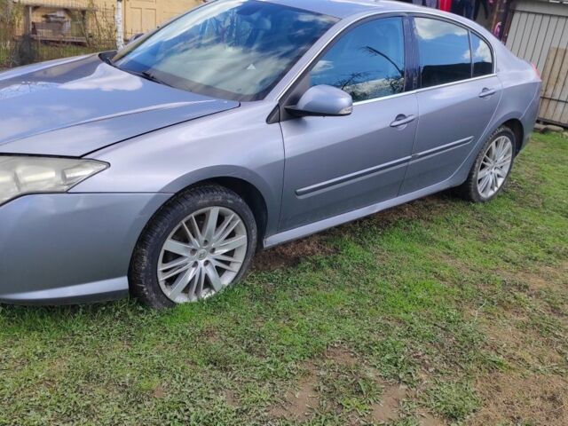 Синій Рено Лагуна, об'ємом двигуна 2 л та пробігом 250 тис. км за 3300 $, фото 2 на Automoto.ua