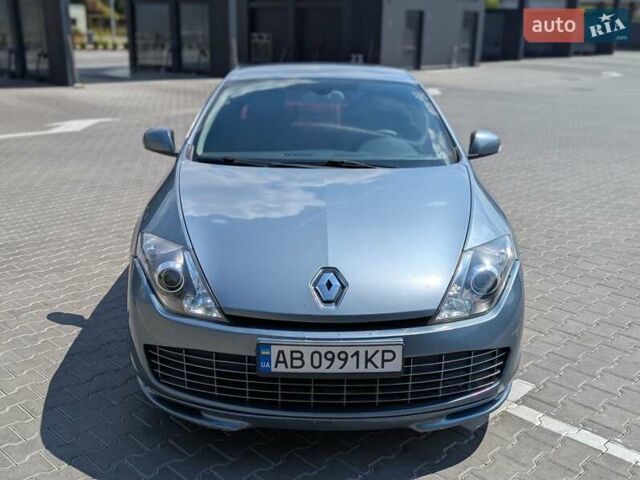 Синий Рено Лагуна, объемом двигателя 2 л и пробегом 162 тыс. км за 8799 $, фото 1 на Automoto.ua