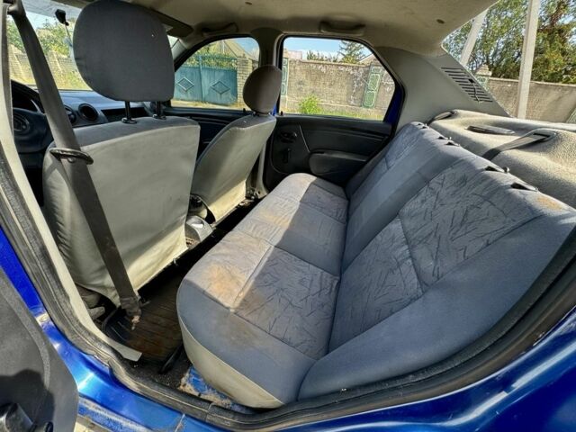 Синий Рено Лагуна, объемом двигателя 1.4 л и пробегом 140 тыс. км за 900 $, фото 5 на Automoto.ua