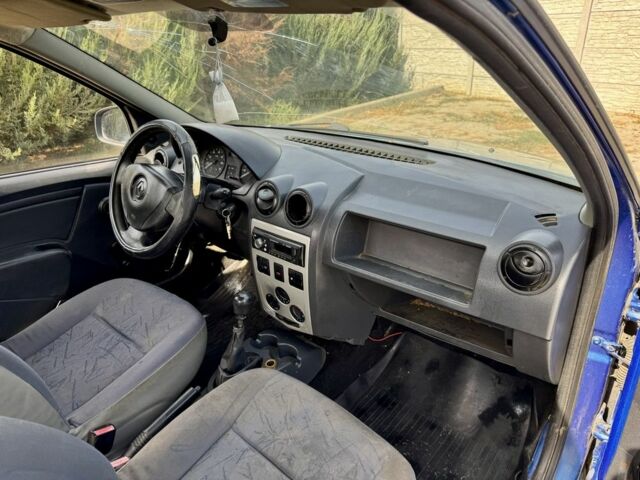 Синий Рено Лагуна, объемом двигателя 1.4 л и пробегом 140 тыс. км за 900 $, фото 6 на Automoto.ua