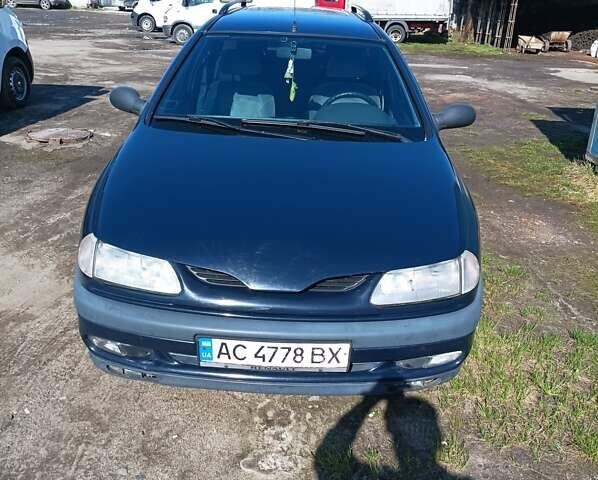 Синий Рено Лагуна, объемом двигателя 2.2 л и пробегом 380 тыс. км за 2700 $, фото 1 на Automoto.ua