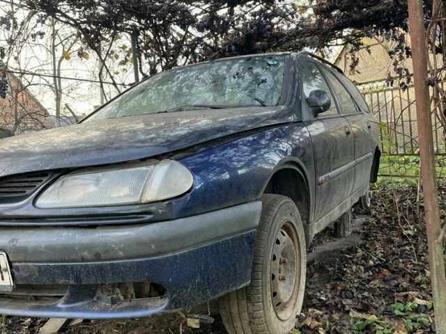Синий Рено Лагуна, объемом двигателя 1.9 л и пробегом 300 тыс. км за 1000 $, фото 1 на Automoto.ua