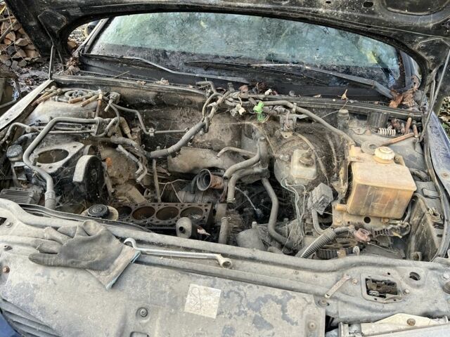 Синий Рено Лагуна, объемом двигателя 1.9 л и пробегом 300 тыс. км за 1000 $, фото 5 на Automoto.ua