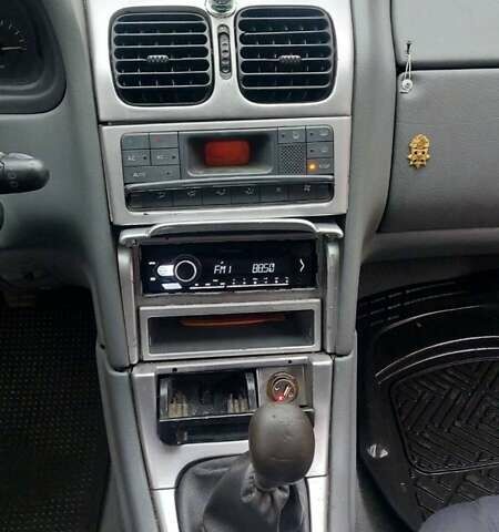 Синий Рено Лагуна, объемом двигателя 1.9 л и пробегом 360 тыс. км за 1000 $, фото 6 на Automoto.ua