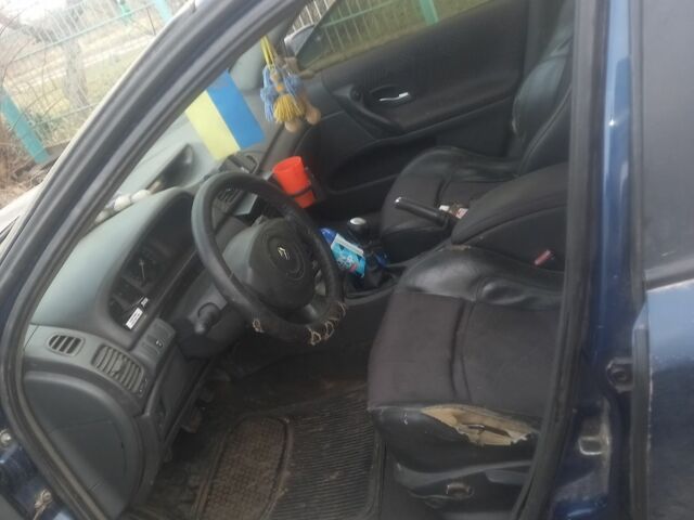 Синій Рено Лагуна, об'ємом двигуна 1.9 л та пробігом 100 тис. км за 1000 $, фото 1 на Automoto.ua