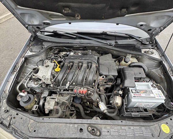 Синий Рено Лагуна, объемом двигателя 1.8 л и пробегом 390 тыс. км за 3500 $, фото 14 на Automoto.ua