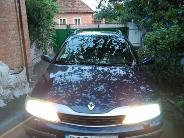 Синий Рено Лагуна, объемом двигателя 0 л и пробегом 312 тыс. км за 4300 $, фото 1 на Automoto.ua