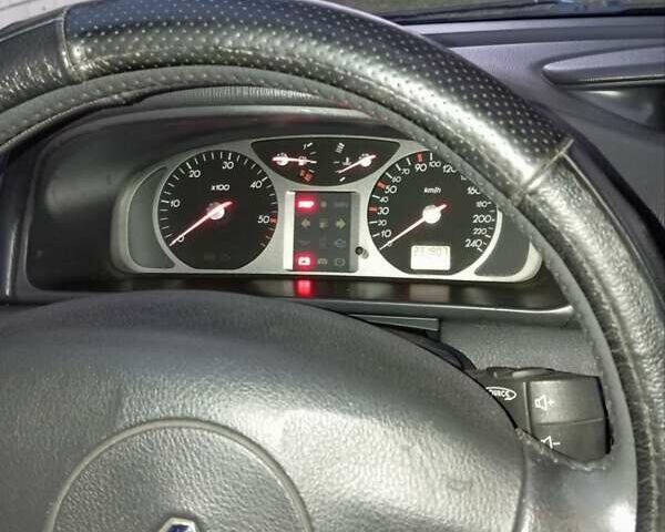 Синий Рено Лагуна, объемом двигателя 1.9 л и пробегом 245 тыс. км за 3400 $, фото 6 на Automoto.ua