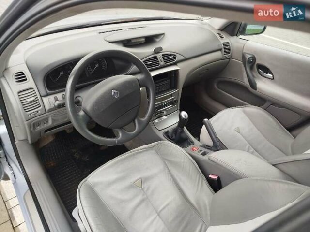 Синій Рено Лагуна, об'ємом двигуна 1.8 л та пробігом 154 тис. км за 4000 $, фото 19 на Automoto.ua