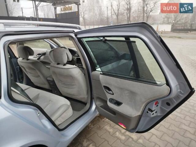 Синій Рено Лагуна, об'ємом двигуна 1.8 л та пробігом 154 тис. км за 4000 $, фото 22 на Automoto.ua