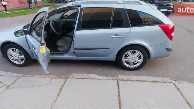 Синій Рено Лагуна, об'ємом двигуна 1.8 л та пробігом 279 тис. км за 5200 $, фото 9 на Automoto.ua