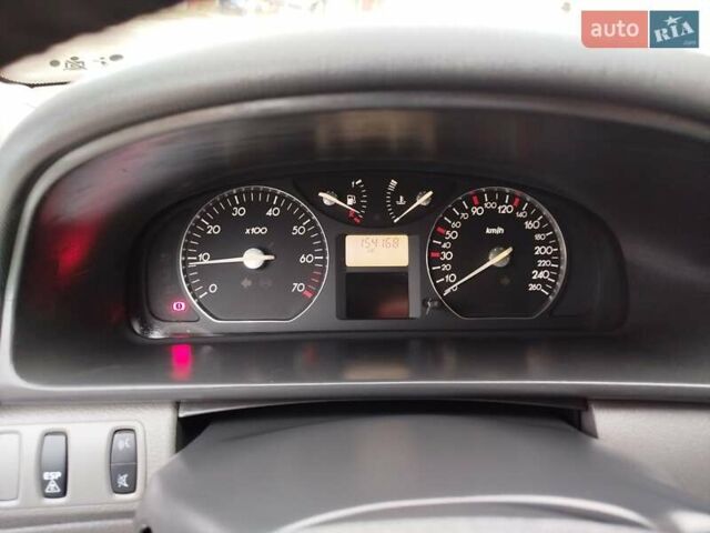 Синій Рено Лагуна, об'ємом двигуна 1.8 л та пробігом 154 тис. км за 4000 $, фото 14 на Automoto.ua