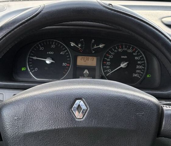 Синій Рено Лагуна, об'ємом двигуна 1.9 л та пробігом 280 тис. км за 1900 $, фото 12 на Automoto.ua