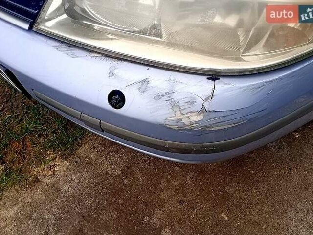 Синій Рено Лагуна, об'ємом двигуна 1.8 л та пробігом 350 тис. км за 2600 $, фото 7 на Automoto.ua
