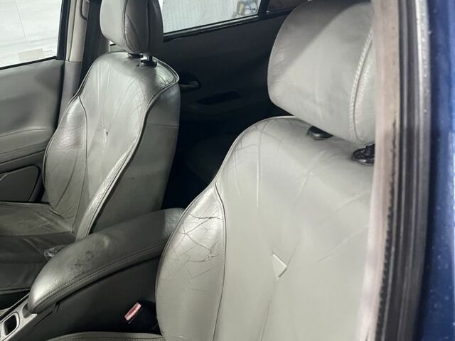 Синий Рено Лагуна, объемом двигателя 1.9 л и пробегом 344 тыс. км за 1450 $, фото 6 на Automoto.ua