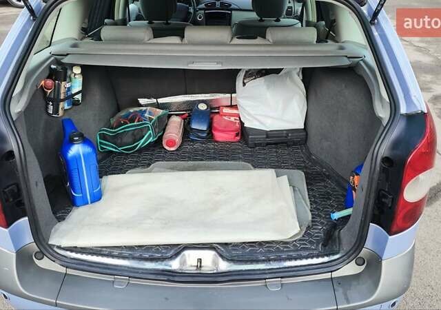 Синій Рено Лагуна, об'ємом двигуна 1.8 л та пробігом 154 тис. км за 3300 $, фото 23 на Automoto.ua