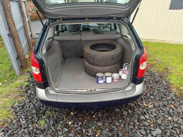 Синий Рено Лагуна, объемом двигателя 1.8 л и пробегом 308 тыс. км за 2400 $, фото 7 на Automoto.ua