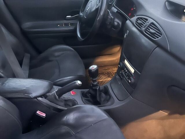 Синій Рено Лагуна, об'ємом двигуна 1.9 л та пробігом 330 тис. км за 2500 $, фото 4 на Automoto.ua