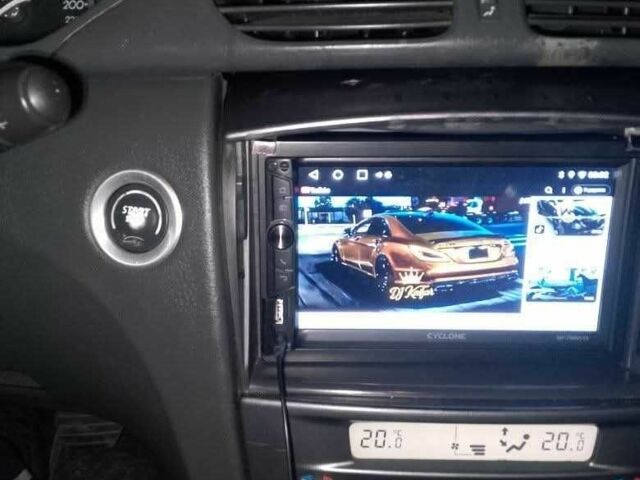 Синий Рено Лагуна, объемом двигателя 2 л и пробегом 340 тыс. км за 3650 $, фото 2 на Automoto.ua