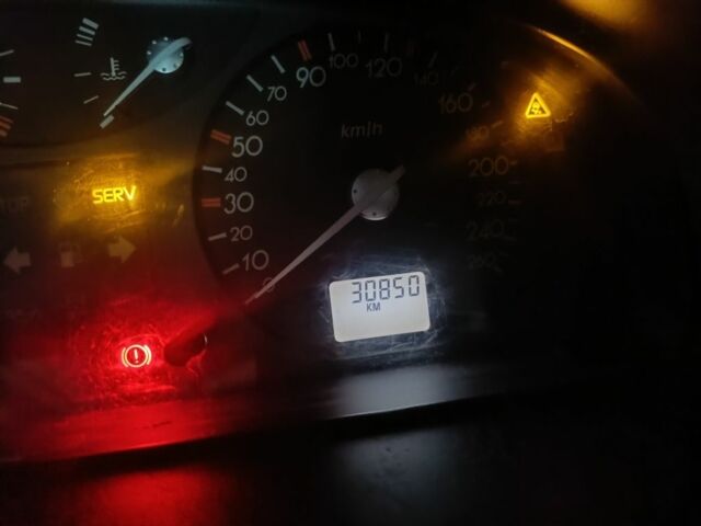 Синий Рено Лагуна, объемом двигателя 1.8 л и пробегом 308 тыс. км за 2400 $, фото 12 на Automoto.ua