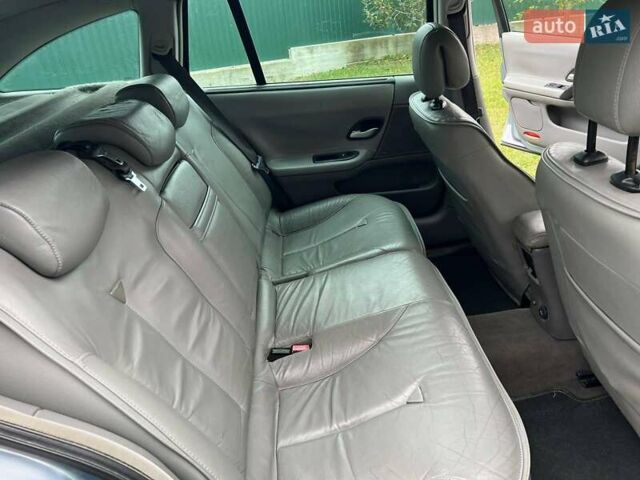 Синий Рено Лагуна, объемом двигателя 2.19 л и пробегом 308 тыс. км за 3400 $, фото 28 на Automoto.ua