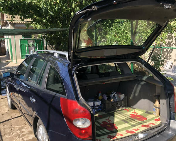 Синий Рено Лагуна, объемом двигателя 1.9 л и пробегом 288 тыс. км за 3500 $, фото 2 на Automoto.ua
