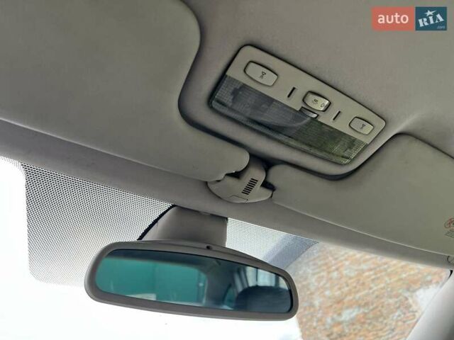 Синий Рено Лагуна, объемом двигателя 2.19 л и пробегом 308 тыс. км за 3400 $, фото 27 на Automoto.ua