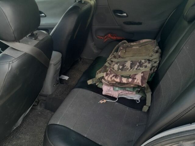 Синий Рено Лагуна, объемом двигателя 0 л и пробегом 300 тыс. км за 3000 $, фото 7 на Automoto.ua