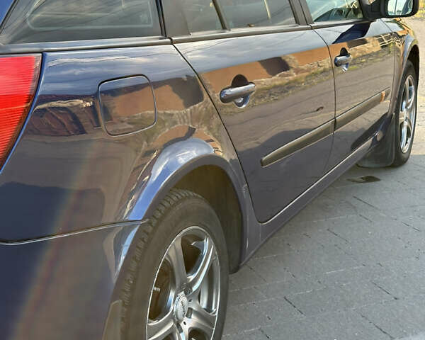 Синій Рено Лагуна, об'ємом двигуна 1.87 л та пробігом 300 тис. км за 3400 $, фото 9 на Automoto.ua