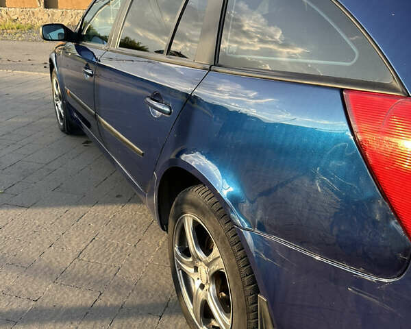 Синій Рено Лагуна, об'ємом двигуна 1.87 л та пробігом 300 тис. км за 3400 $, фото 3 на Automoto.ua