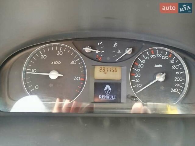 Рено Лагуна 2004 в Волочиске на Automoto.ua Синий Рено Лагуна, объемом двигателя 1.9 л и пробегом 281 тыс. км за 3200 $, фото 21 на Automoto.ua