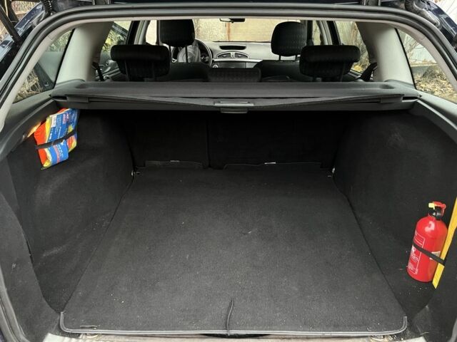 Синий Рено Лагуна, объемом двигателя 1.9 л и пробегом 245 тыс. км за 2000 $, фото 19 на Automoto.ua