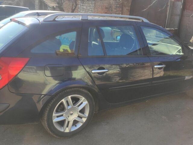 Синій Рено Лагуна, об'ємом двигуна 2 л та пробігом 305 тис. км за 3700 $, фото 3 на Automoto.ua