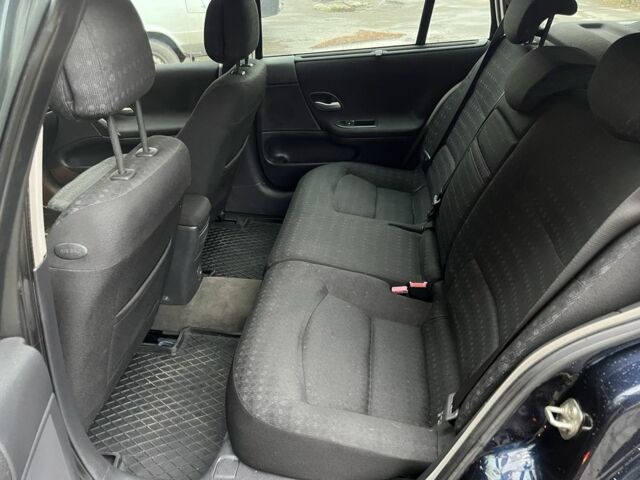 Синий Рено Лагуна, объемом двигателя 1.9 л и пробегом 245 тыс. км за 2000 $, фото 10 на Automoto.ua