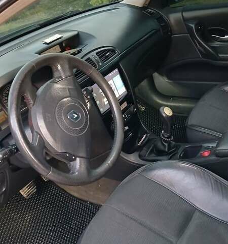 Синій Рено Лагуна, об'ємом двигуна 2 л та пробігом 261 тис. км за 4500 $, фото 10 на Automoto.ua