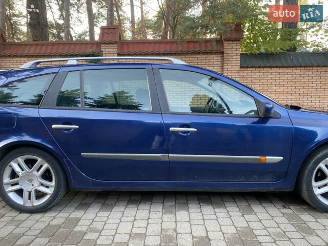 Синий Рено Лагуна, объемом двигателя 2 л и пробегом 240 тыс. км за 4800 $, фото 2 на Automoto.ua