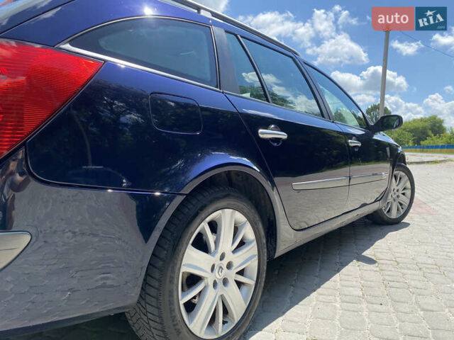 Синій Рено Лагуна, об'ємом двигуна 2 л та пробігом 266 тис. км за 3950 $, фото 11 на Automoto.ua
