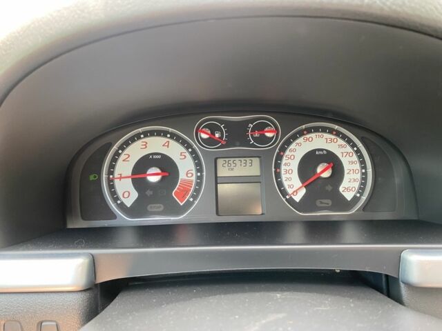 Рено Лагуна 2006 в Волочиске на Automoto.ua Синий Рено Лагуна, объемом двигателя 2 л и пробегом 240 тыс. км за 3900 $, фото 13 на Automoto.ua