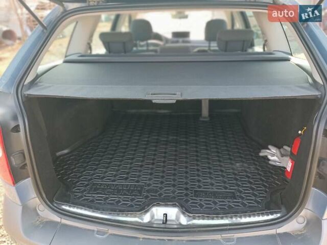 Синий Рено Лагуна, объемом двигателя 2 л и пробегом 180 тыс. км за 5500 $, фото 5 на Automoto.ua