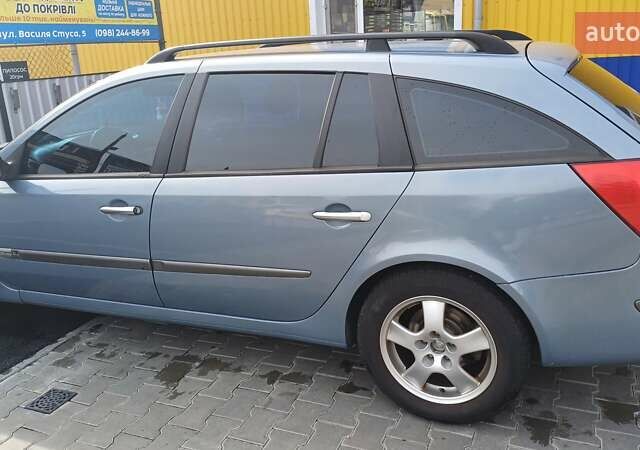Синий Рено Лагуна, объемом двигателя 2 л и пробегом 322 тыс. км за 3900 $, фото 11 на Automoto.ua