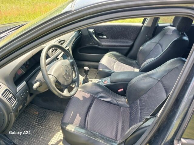 Синий Рено Лагуна, объемом двигателя 0 л и пробегом 245 тыс. км за 2100 $, фото 7 на Automoto.ua