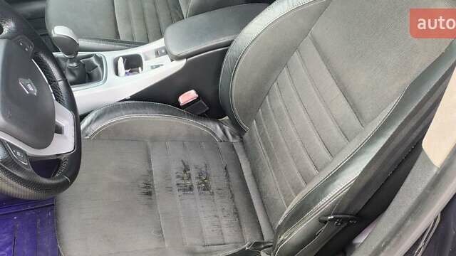 Синий Рено Лагуна, объемом двигателя 1.46 л и пробегом 276 тыс. км за 5999 $, фото 15 на Automoto.ua