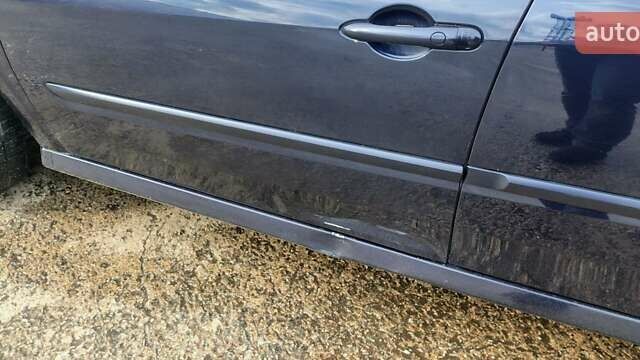 Синий Рено Лагуна, объемом двигателя 1.46 л и пробегом 276 тыс. км за 5999 $, фото 18 на Automoto.ua